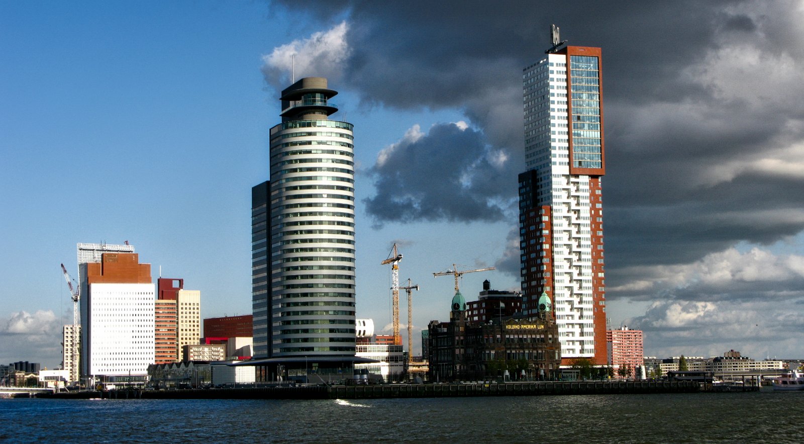 Kop van Zuid in Rotterdam